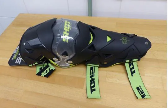 Knee guards