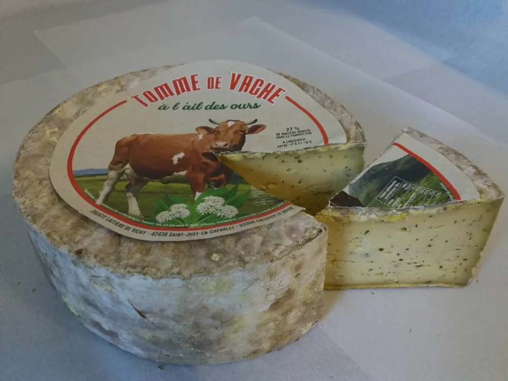 Tomme a l'ail des ours au lait de vache thermisé