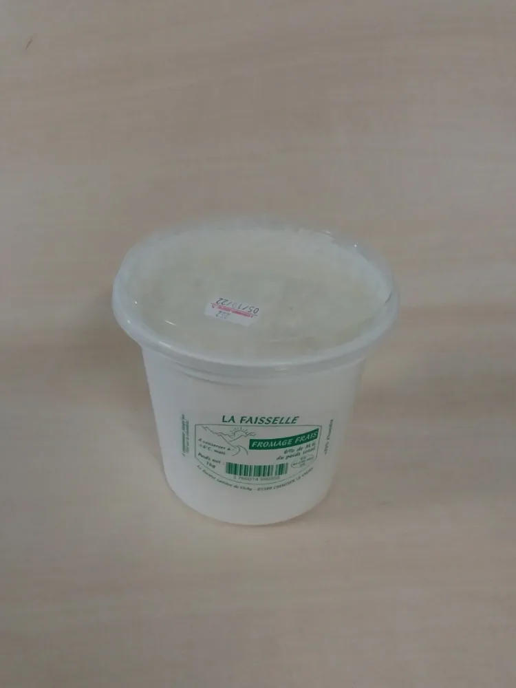 La faisselle en pot au lait de vache pasteurisé