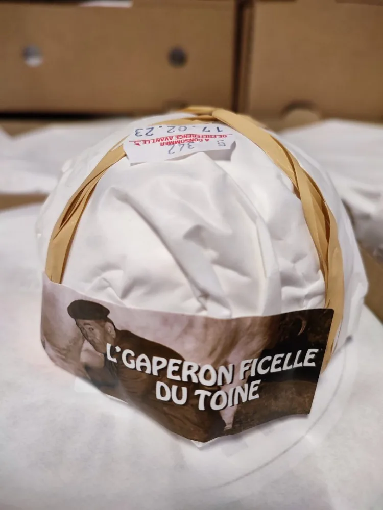 Gaperon de toine / gaperon ficelle du toine