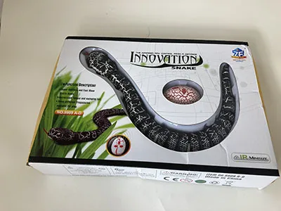 Radio-controlled snake toy