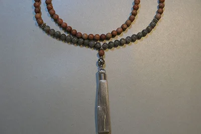 Necklace and bracelet set