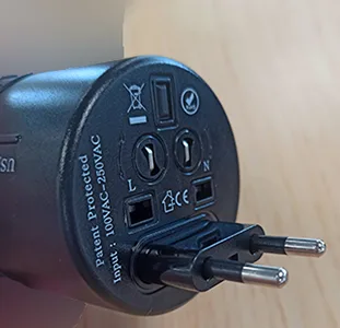 Travel adaptor