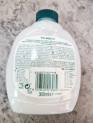 Liquid detergent