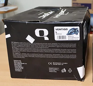 Bicycle helmet
