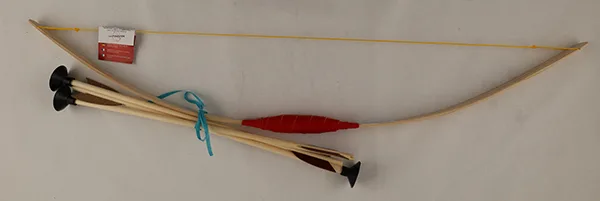 Toy bow and arrows set