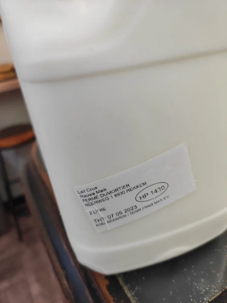 Produits laitiers : (lait- lait cru - lait battu- lait cru fermente)