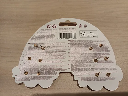 Set of children's earrings