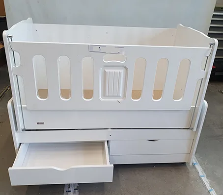 Children's cot