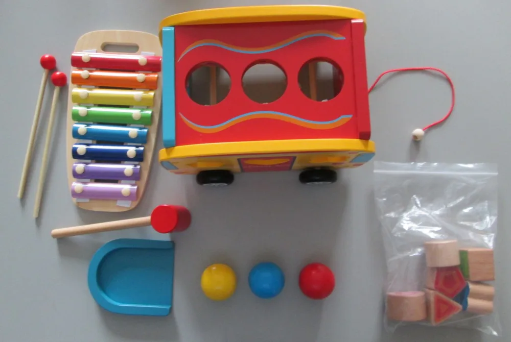 Toy music set
