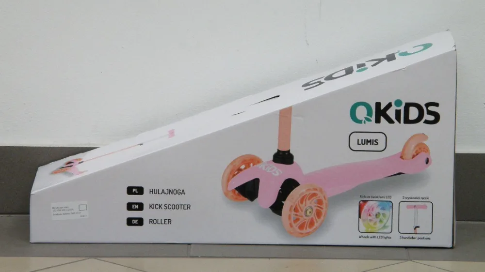 Toy scooter