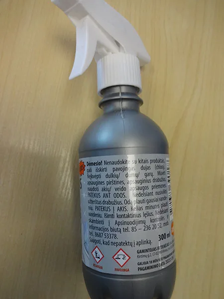 Mould cleaner