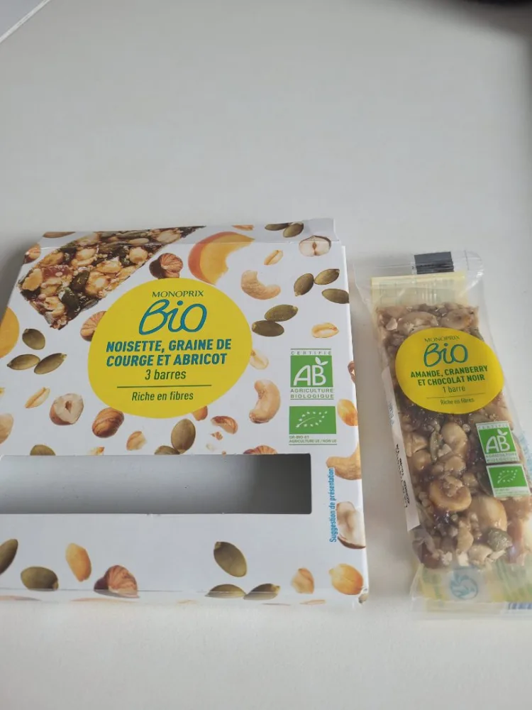 Noisette, graines de courge et abricot 3 barres
