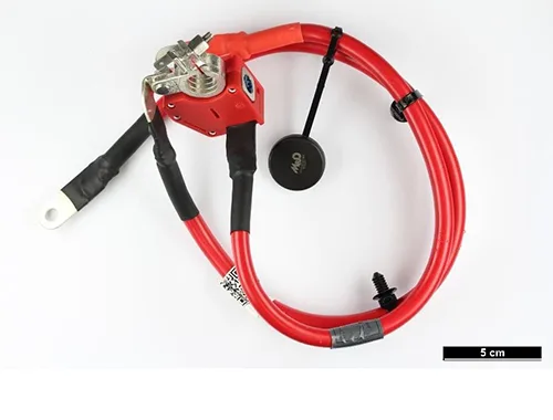 Battery safety terminals / vehicle part