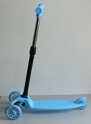Toy scooter