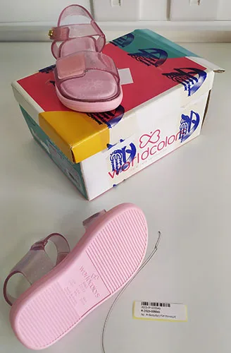 Children's shoes