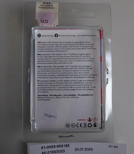 Electronic cigarette cartridge