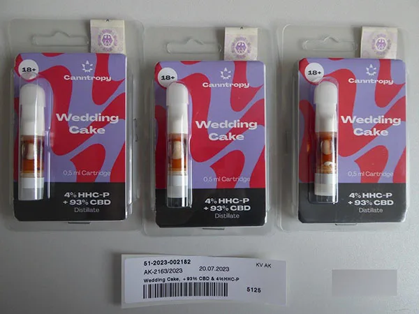 Electronic cigarette cartridge