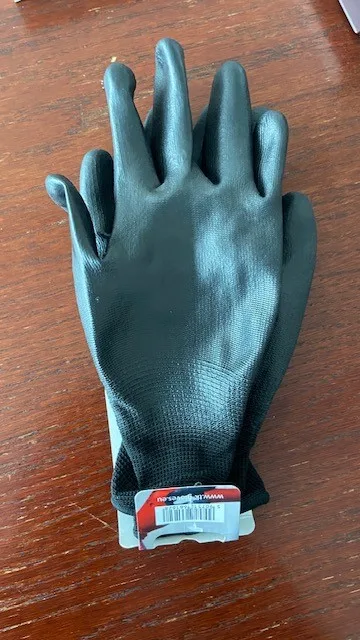 Protective gloves