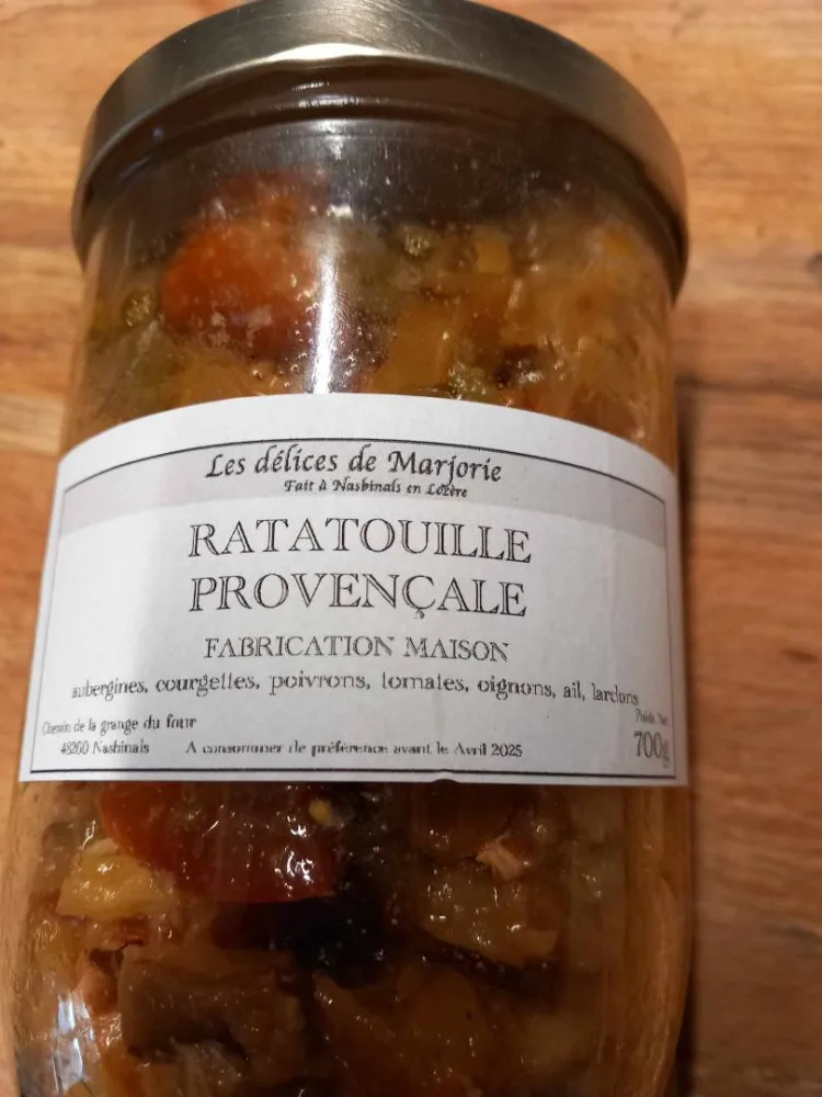 Jardiniere de legumes/ haricots verts/ betteraves rouges /cotes de blette / ratatouille a la provencale / tapenade olives noires / tapenade olives vertes / pate pur porc/ pate sanglier/ tartinade chorizo-chevre/ tripes a l'ancienne/ daube de sangli