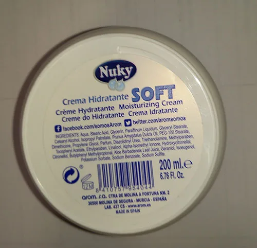 Moisturizing cream