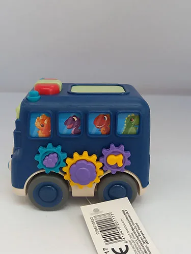 Toy car