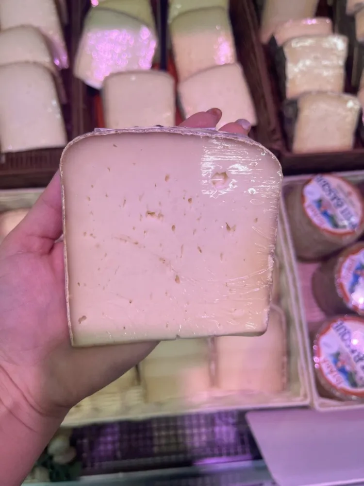 Tomme de bazas