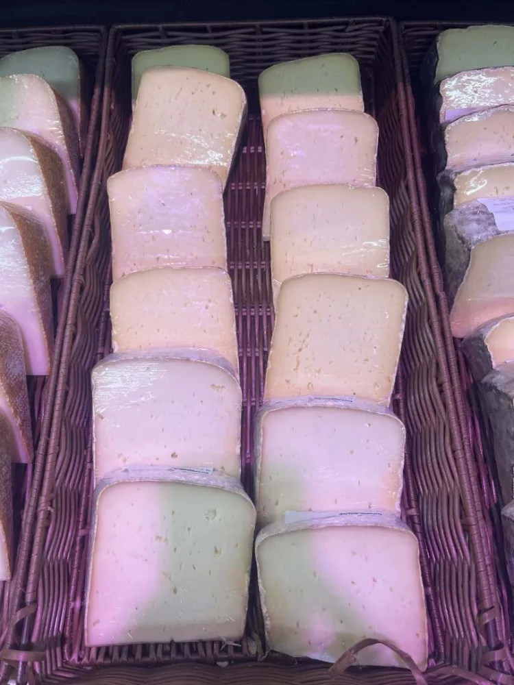 Tomme de bazas