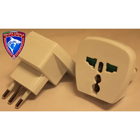 Travel adaptor