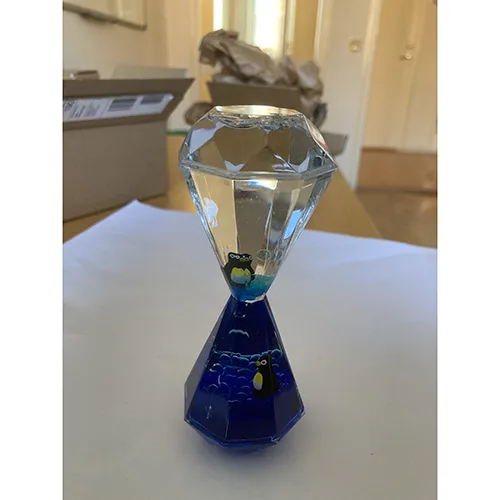 Liquid hourglass