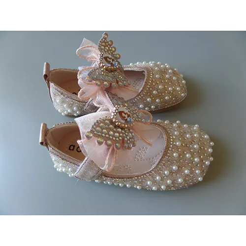 Children's shoes
