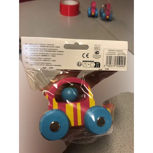 Toy car