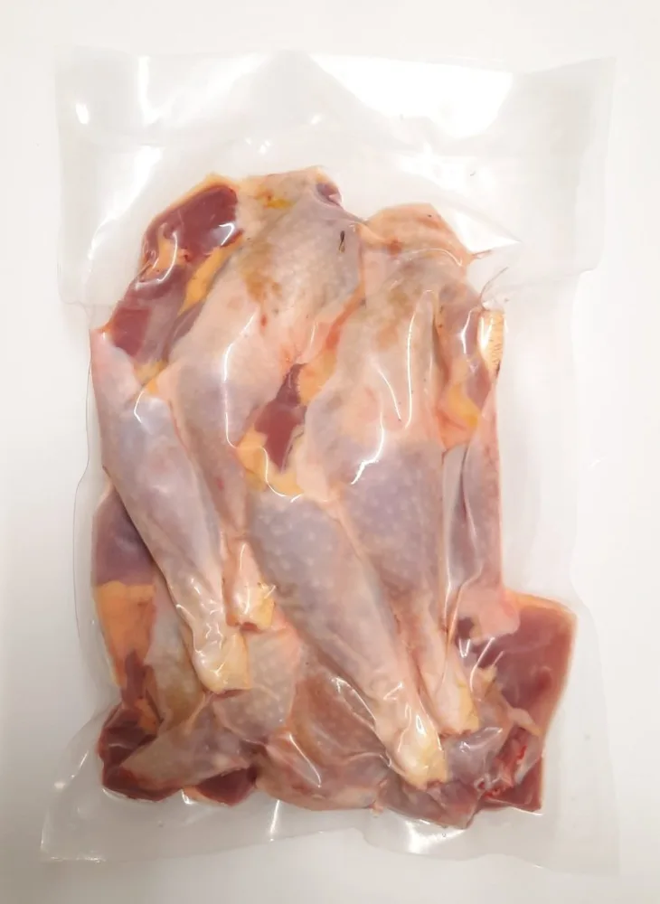 Poules entières , cuisses, filet et ailes