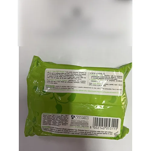 Make-up remover wipes
