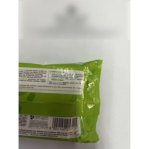Make-up remover wipes