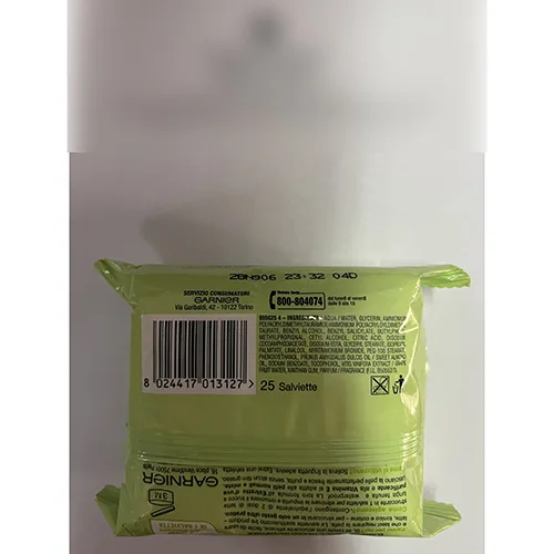 Make-up remover wipes
