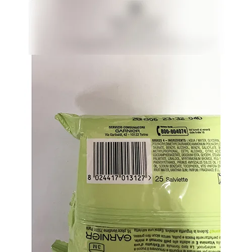 Make-up remover wipes