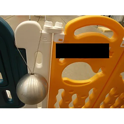 Plastic playpen