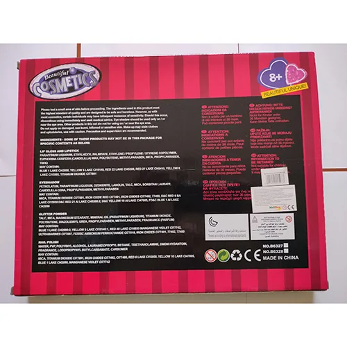Toy make-up set