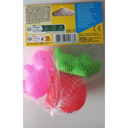 Plastic bath toy set