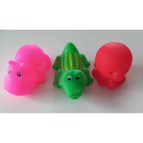 Plastic bath toy set