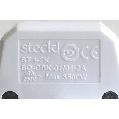 Multiplug socket