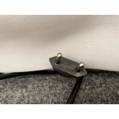 Power adaptor