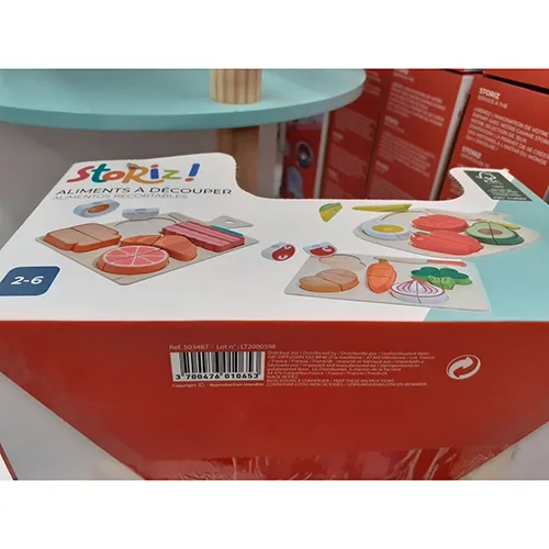 Toy kitchen set