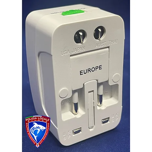 Travel adaptor