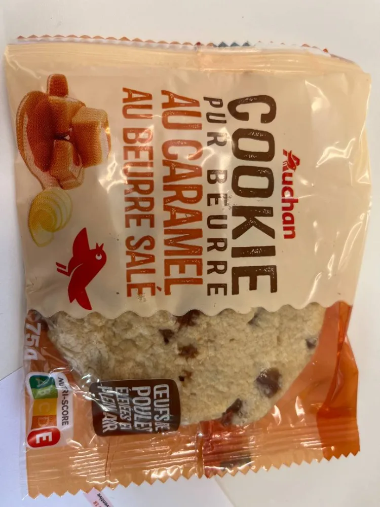 Cookies chocolat au lait et cookies caramel au beurre salé