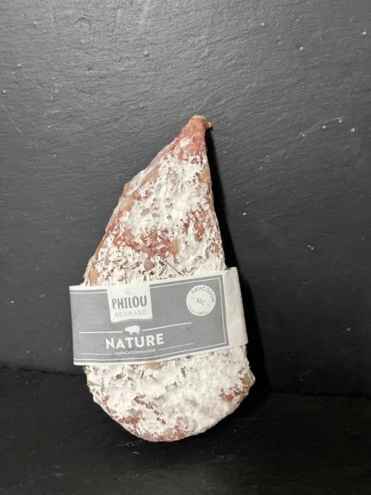 Nature/ noisette/noix/ cèpes/ camembert / chèvre/ zizisson/ neufchâtel/ livarot / vin rouge échalotte / tartiflette