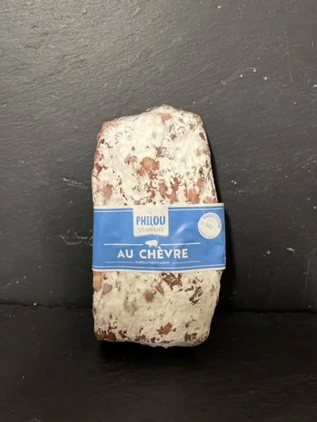 Nature/ noisette/noix/ cèpes/ camembert / chèvre/ zizisson/ neufchâtel/ livarot / vin rouge échalotte / tartiflette