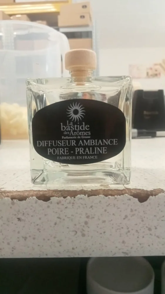 Parfum d'ambiance poire praline /vaporisateur d'ambiance poire praline / diffuseur d'ambiance poire praline