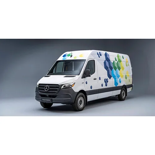 Passenger van / Light commercial vehicle